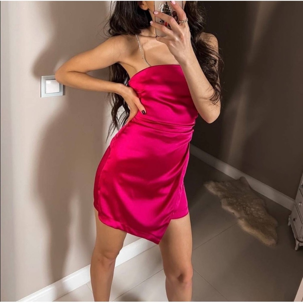 Zara 🌺 Jewel Straps / Satin Effect Dress 
Fuchsia NWT
